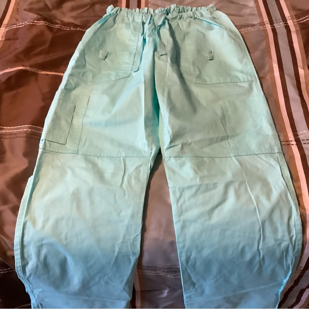 Scrub pants like new small tall